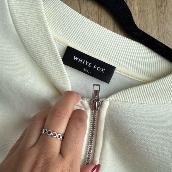 White fox  Zip Front Sweater Cream - Picture 4 of 5